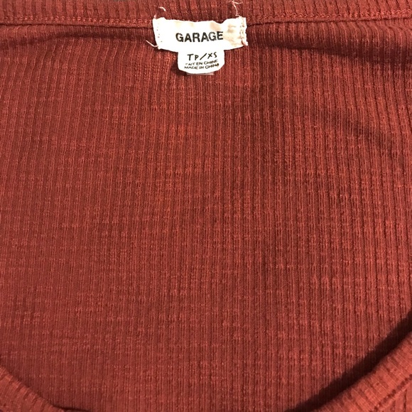 short sleeve top - Picture 2 of 2